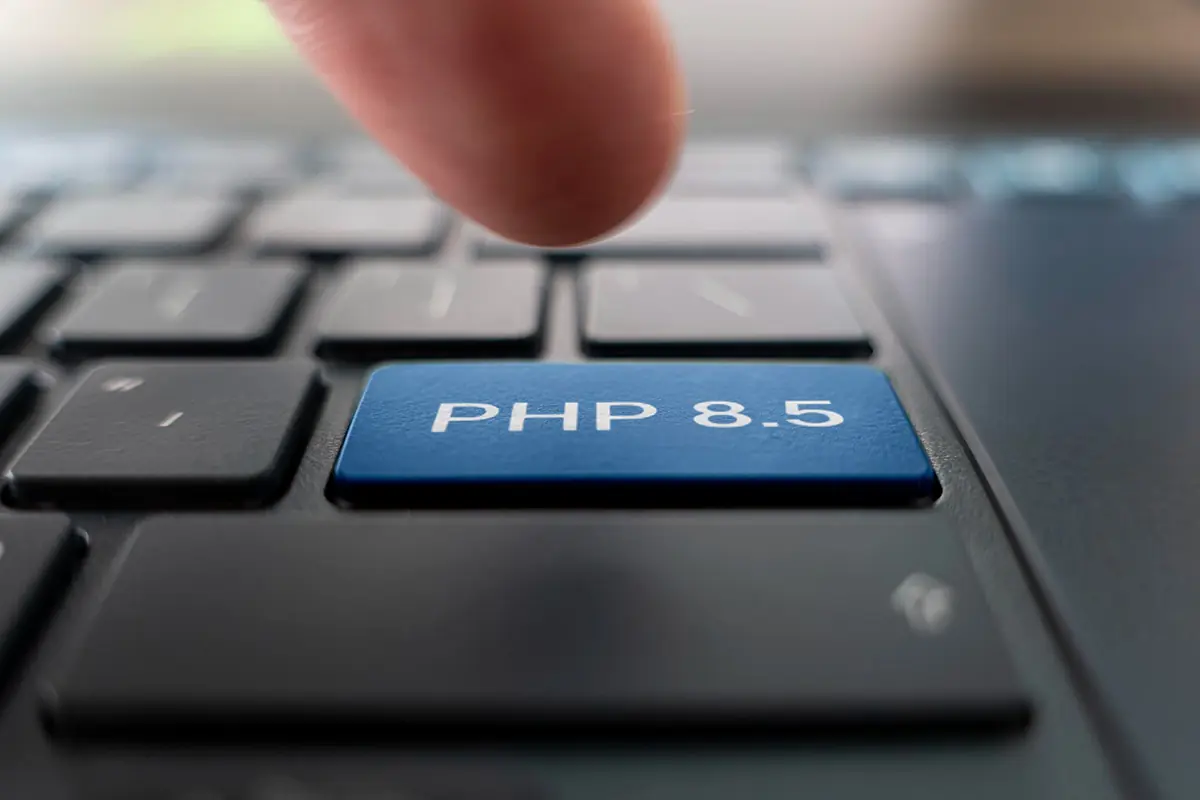 Logo Nasadili sme PHP 8.5 na webhosting SlovakNET.sk